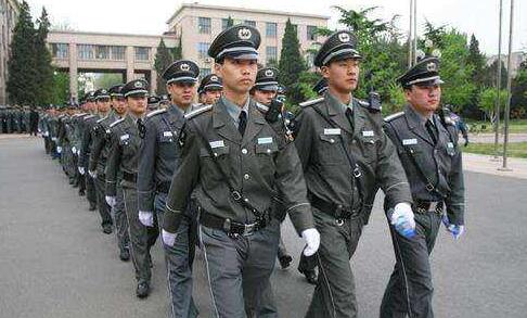 襄陽戎安保安公司消防崗位的保安人員應該遵守哪些工作職責？