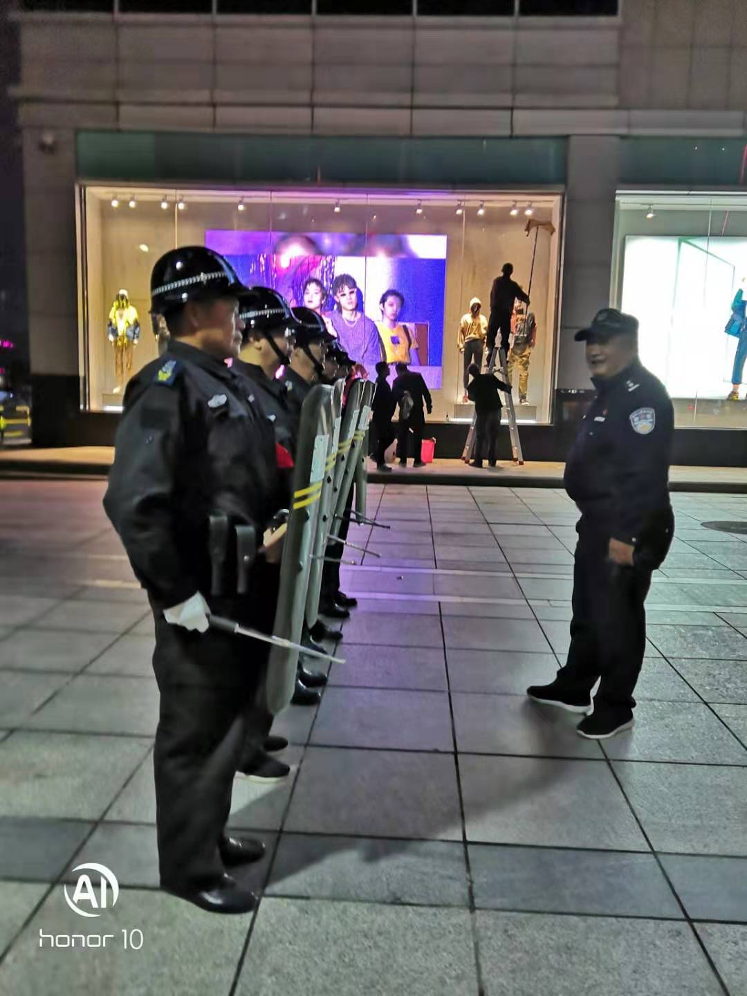 大家知道保安員是什么嗎？下面跟著襄陽戎安的介紹一起了解下吧！